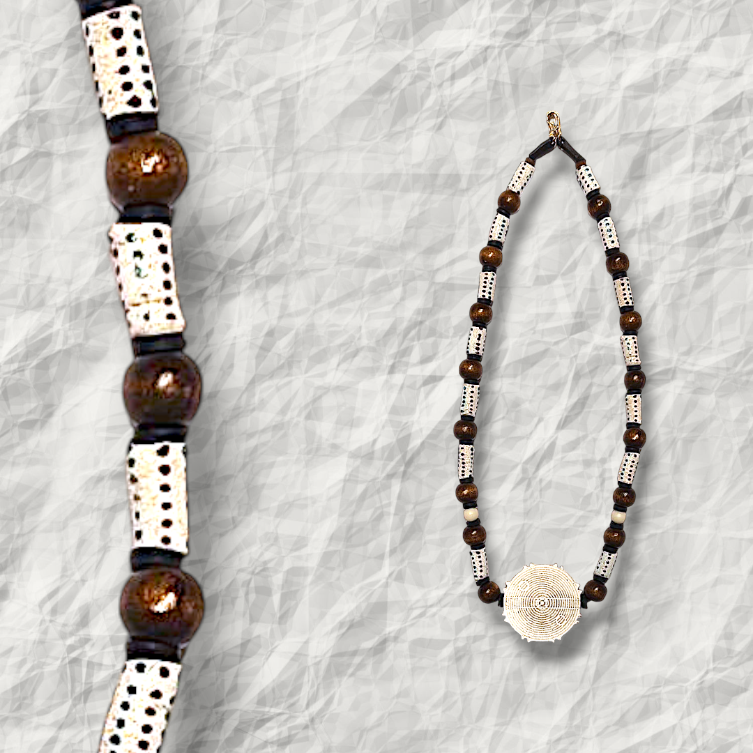 AGNEBY / Collier de pierre OSO